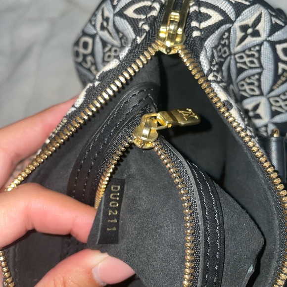 SOLD!! Louis Vuitton 1854 Speedy - Picture 10 of 10